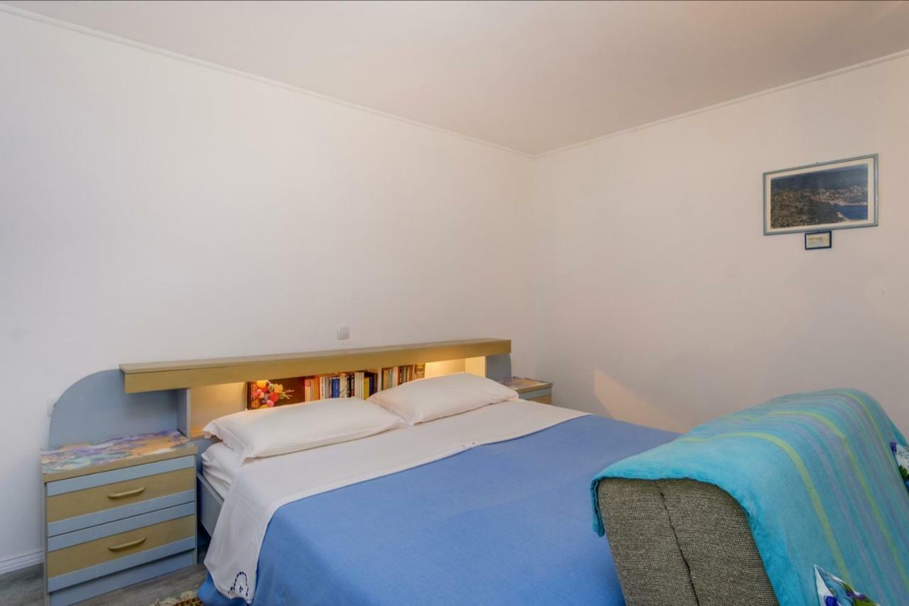 Apartments Ivna ヴェリ・ロシニュ エクステリア 写真