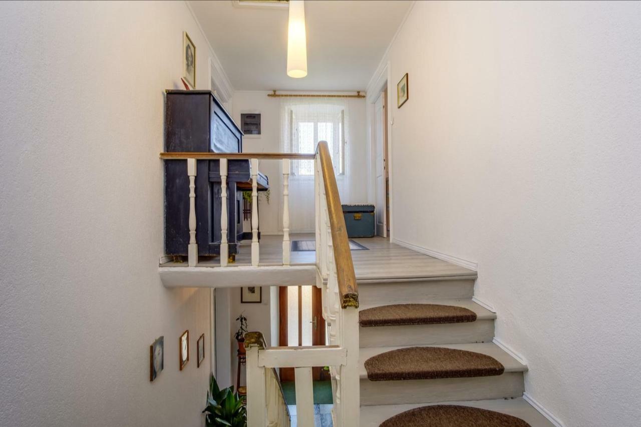 Apartments Ivna ヴェリ・ロシニュ エクステリア 写真